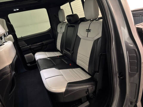 2023 Ford F-150 Lightning Platinum