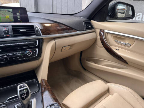 2016 BMW 3 Series 328i xDrive