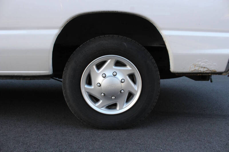 2012 Ford E-Series E-150