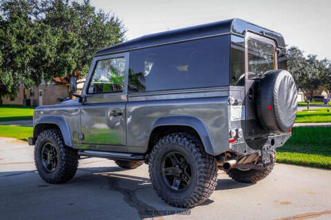 2000 Land Rover Defender