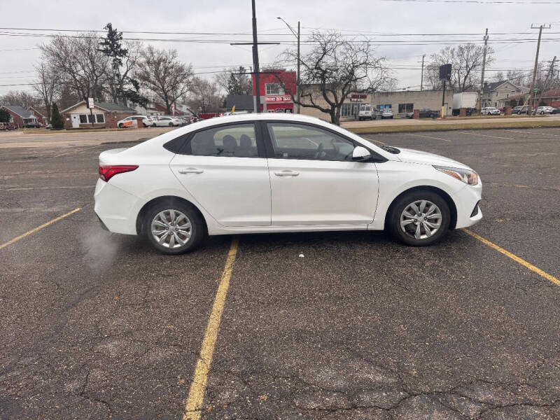 2018 Hyundai Accent SE