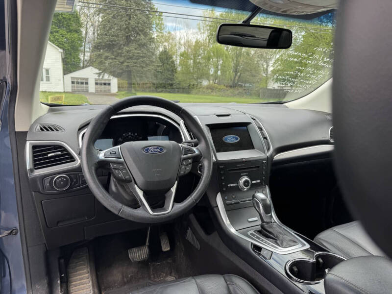 2018 Ford Edge Titanium