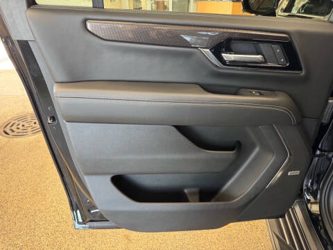 2025 GMC Yukon XL Elevation