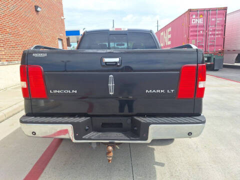 2006 Lincoln Mark LT