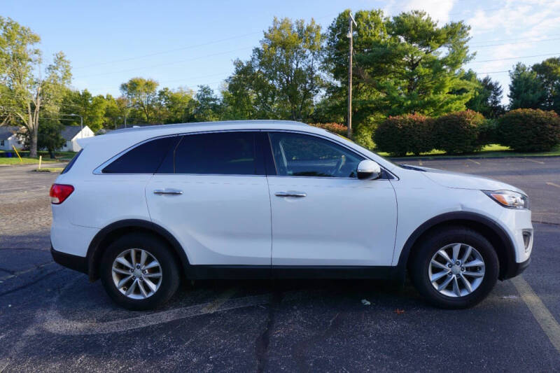 2018 Kia Sorento LX
