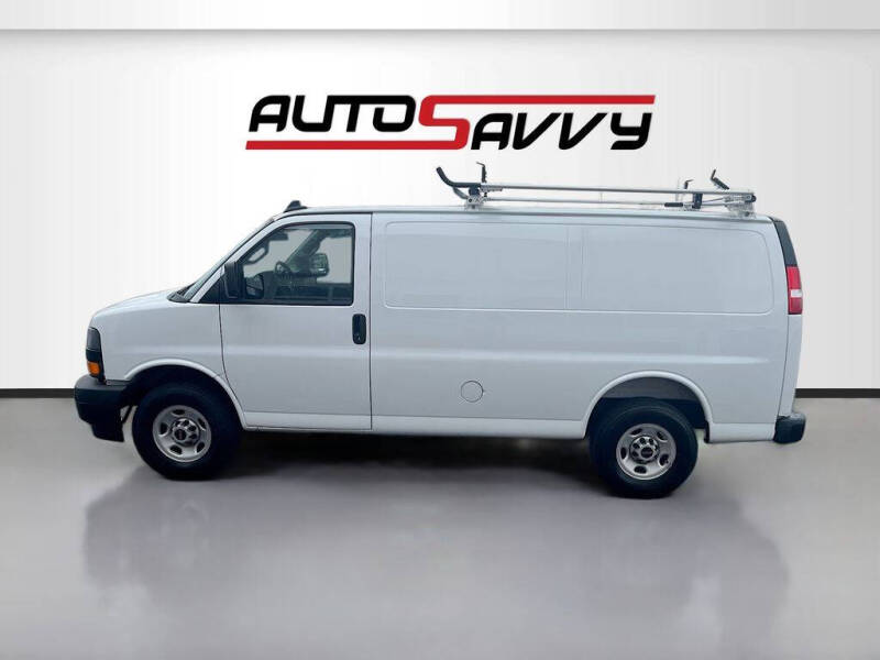2025 GMC Savana 3500