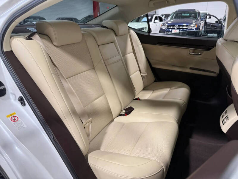 2016 Lexus ES 350