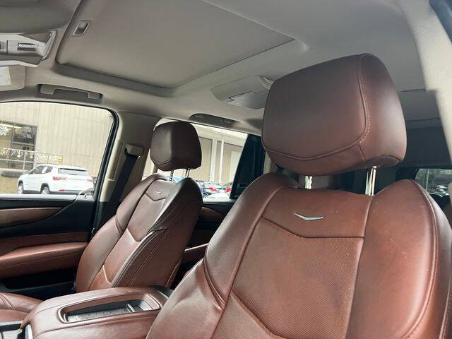 2017 Cadillac Escalade Premium Luxury