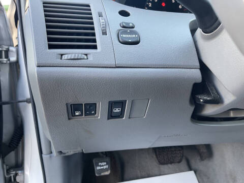 2005 Toyota Avalon Limited