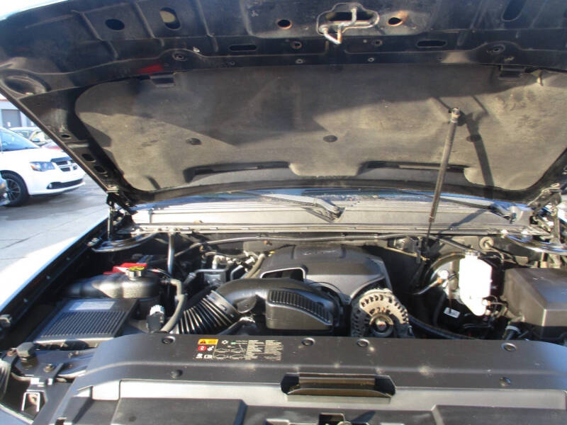 2012 Chevrolet Suburban LT