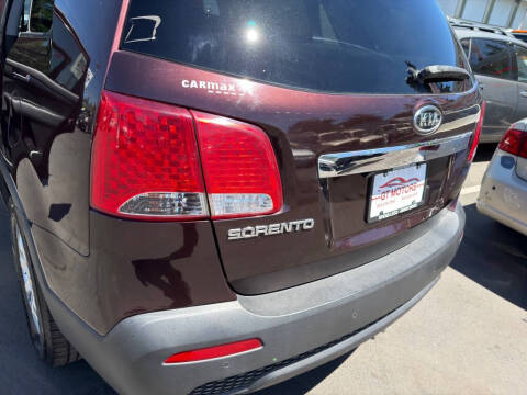 2013 Kia Sorento LX