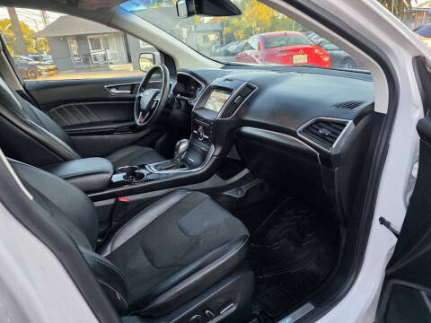 2016 Ford Edge Sport