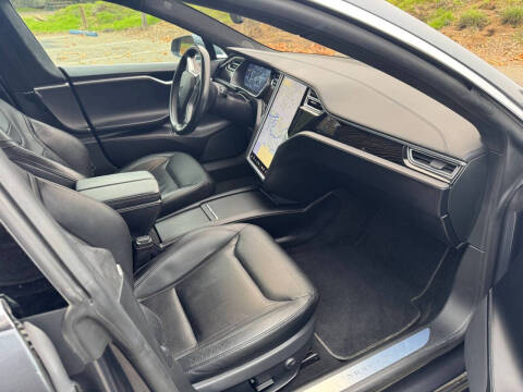 2016 Tesla Model S 75