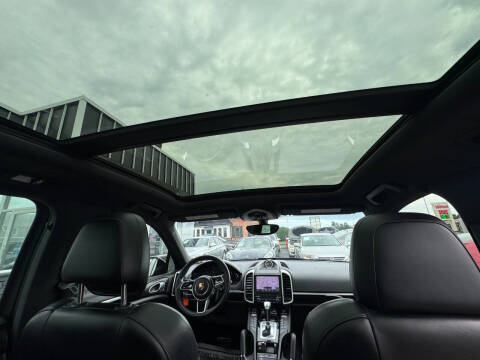 2017 Porsche Cayenne