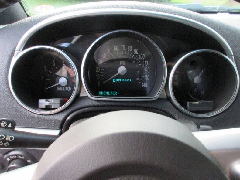 2005 Chevrolet SSR LS