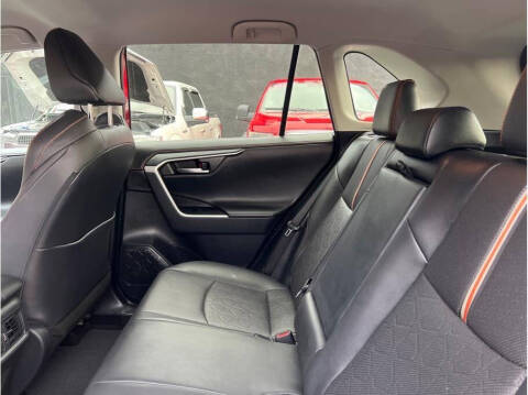 2019 Toyota RAV4 Adventure