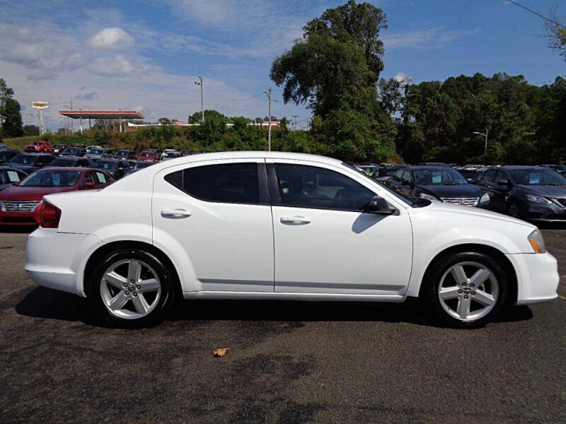 2013 Dodge Avenger SE