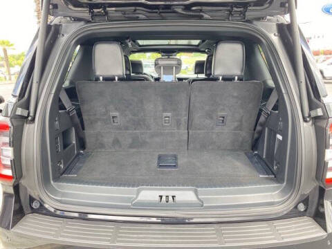 2023 Ford Expedition Platinum