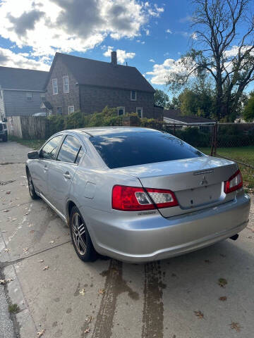 2012 Mitsubishi Galant SE