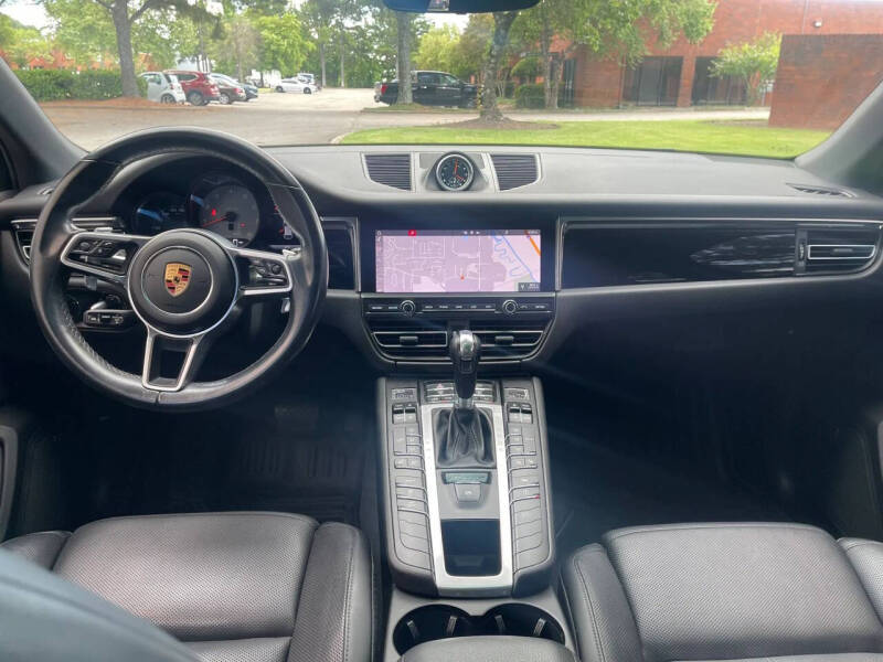 2020 Porsche Macan S