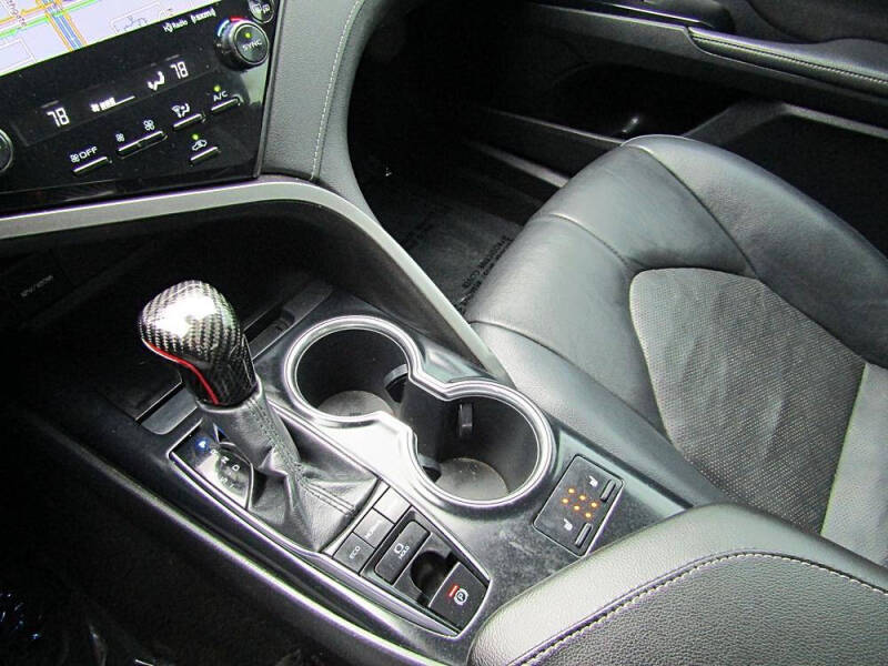 2019 Toyota Camry XSE