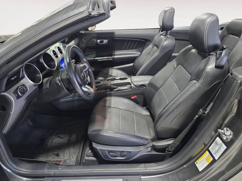 2020 Ford Mustang EcoBoost Premium