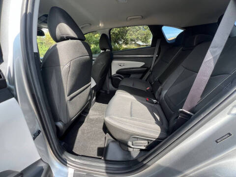 2022 Hyundai Tucson SE