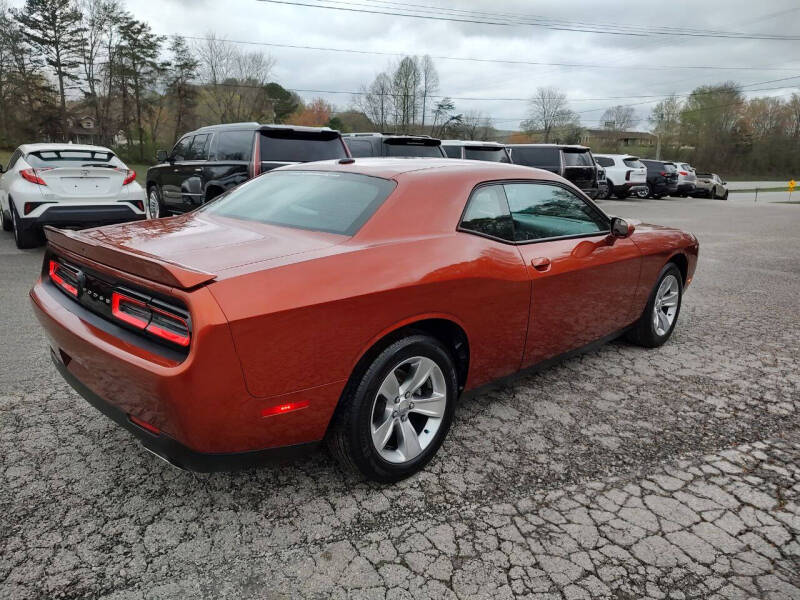 2021 Dodge Challenger SXT