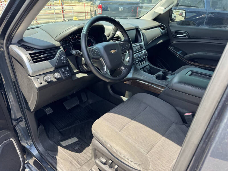 2019 Chevrolet Suburban LS