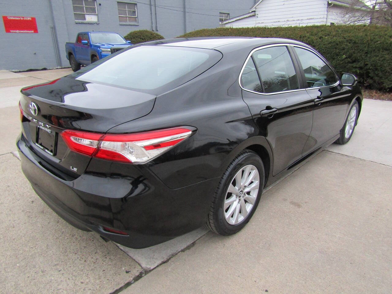 2018 Toyota Camry for sale at Joe s Preowned Autos in Moundsville, WV