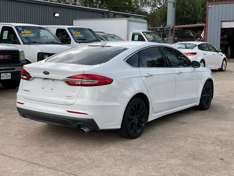 2019 Ford Fusion SEL
