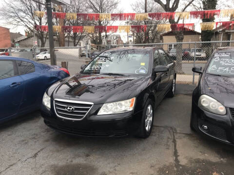 2010 Hyundai Sonata for sale at Chambers Auto Sales LLC in Trenton NJ