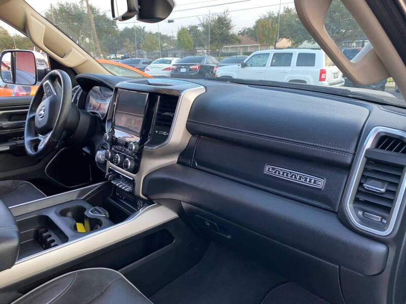 2019 RAM 1500 Laramie