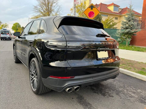 2019 Porsche Cayenne S