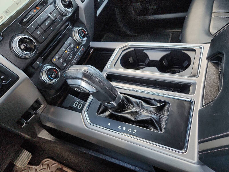 2017 Ford F-150 Platinum