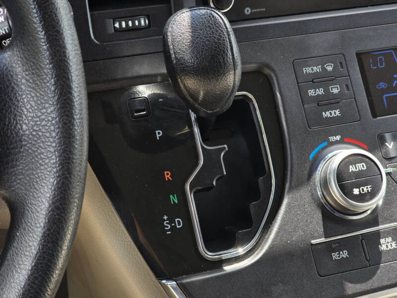 2018 Toyota Sienna