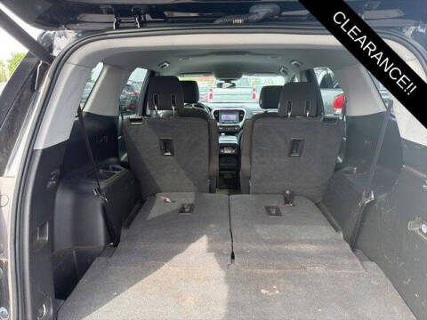 2017 GMC Acadia SLE-2