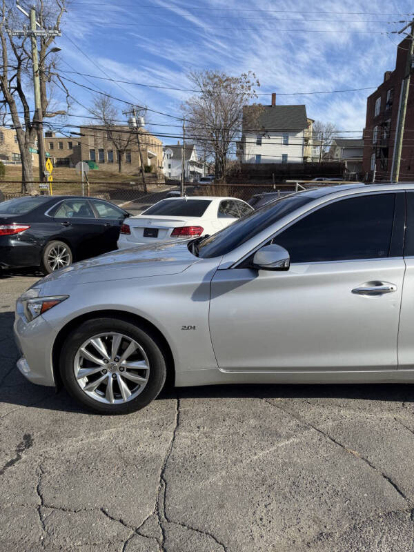 2016 Infiniti Q50 2.0T Premium