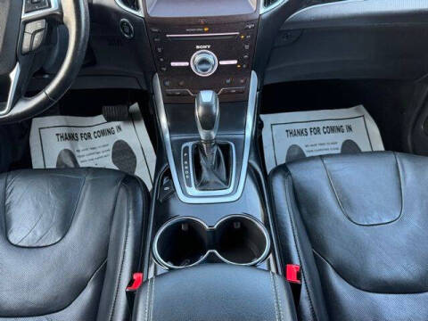 2017 Ford Edge Titanium