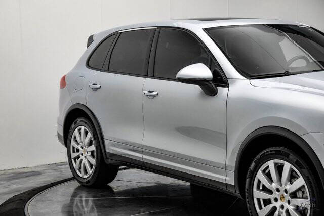 2017 Porsche Cayenne S