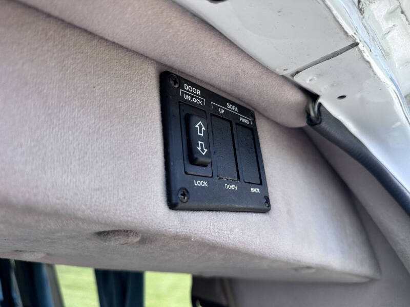 1992 Ford E-Series