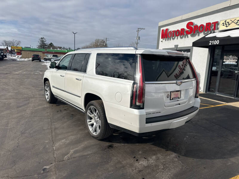 2017 Cadillac Escalade ESV Premium Luxury