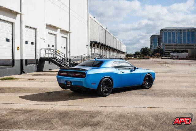 2015 Dodge Challenger SRT Hellcat