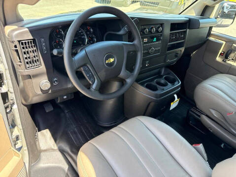 2026 Chevrolet Express 3500