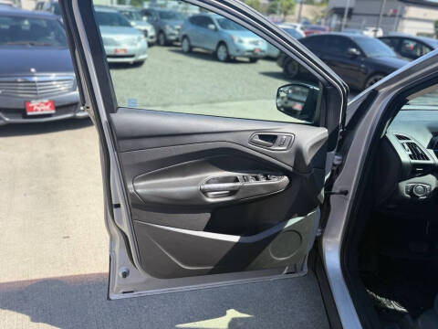 2013 Ford Escape S