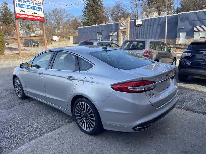 2017 Ford Fusion SE