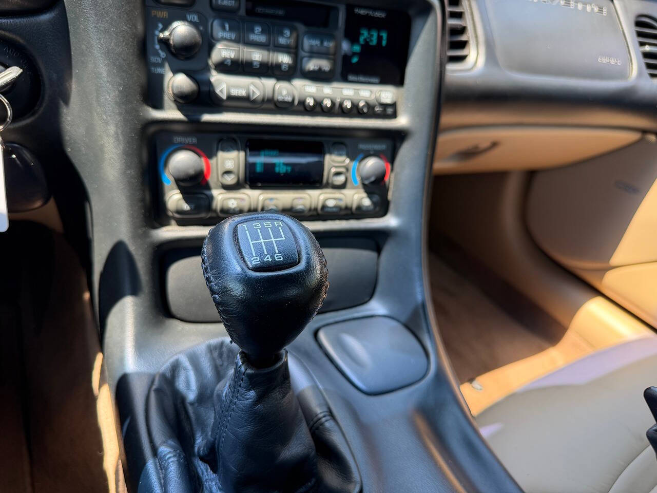 1999 Chevrolet Corvette 11