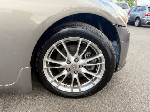 2011 Infiniti G37 Sedan x