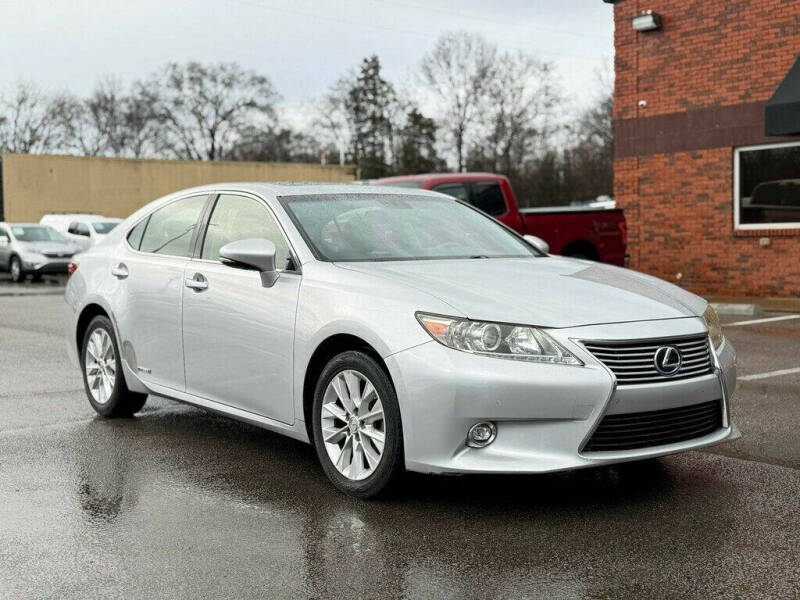 2015 Lexus ES 300h