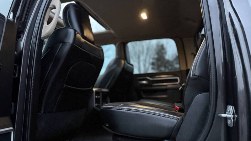 2019 RAM 3500 Laramie